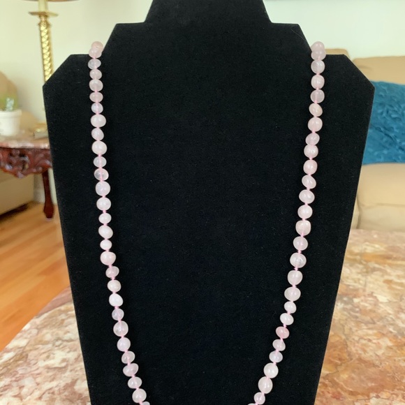 Vintage Genuine Rose Quartz Pink Necklace - Picture 2 of 4
